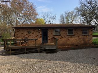8607 Old Blairsville Rd, Wadesville, IN 47638