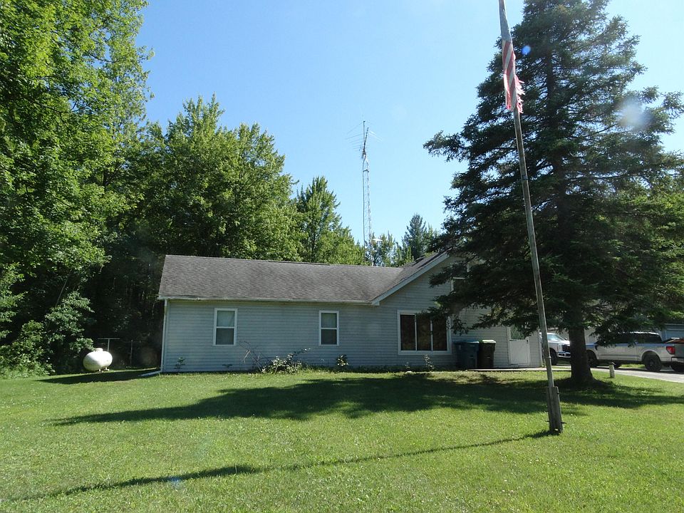1st image of 837 W Jose Rd