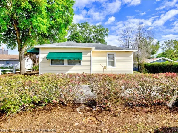 121 Bates Ave SE, Winter Haven, FL 33880