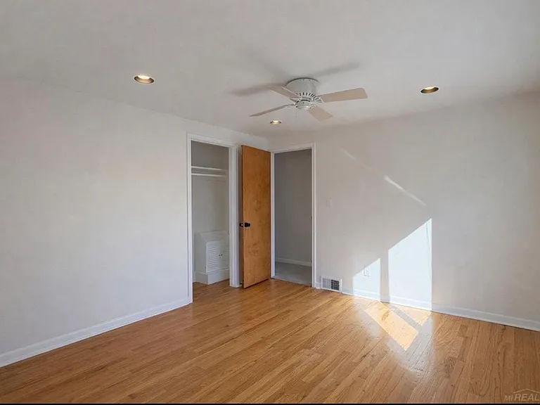 2034 Mortenson Blvd — Photo 2