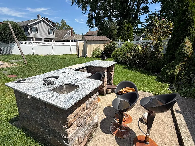 303 West Ln #1 — Photo 3