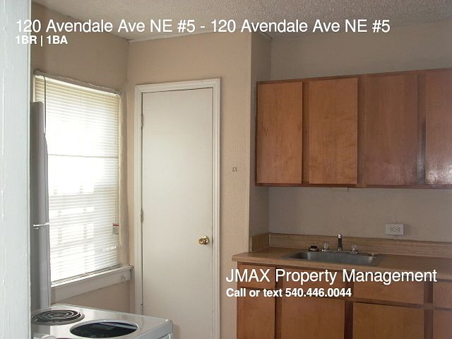 1st image of 120 Avendale Ave NE APT 5