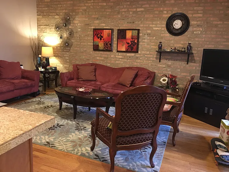 1647 W Pratt Blvd #1A — Photo 9