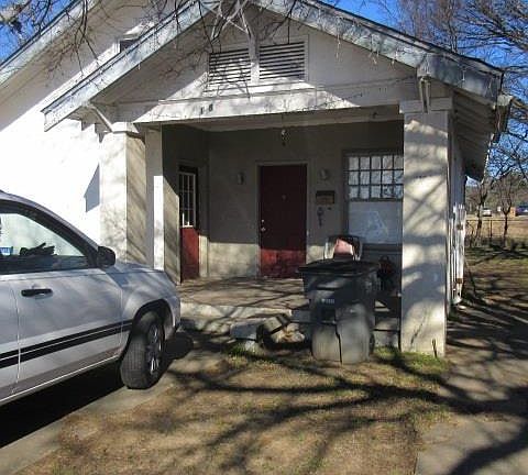 2nd image of 138 Oaklawn St