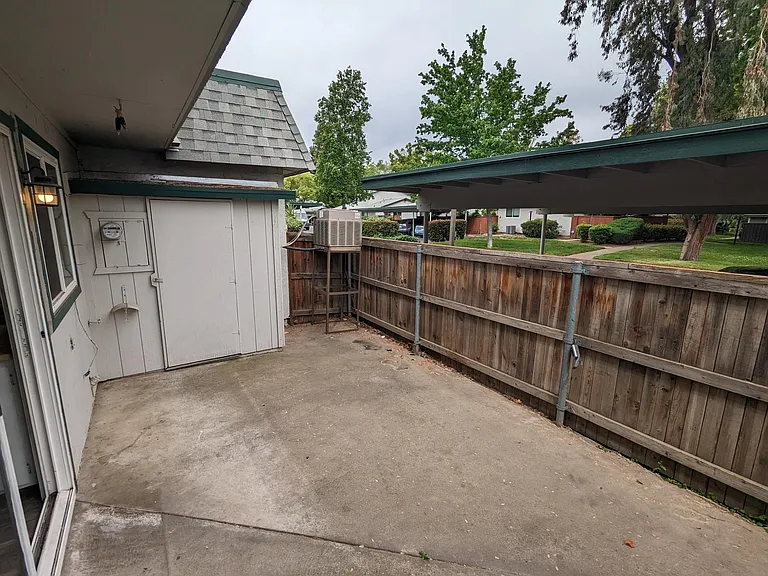 8906 Lanier Way #C — Photo 15