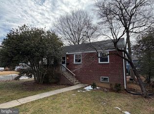 512 N West St, Falls Church, VA 22046