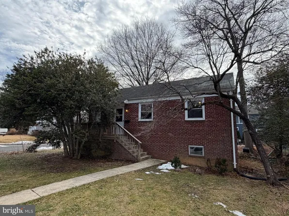 512 N West St, Falls Church, VA 22046