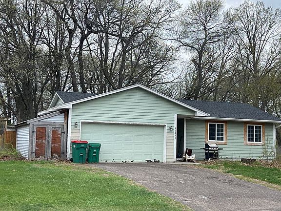 3rd image of 26234 10th St W