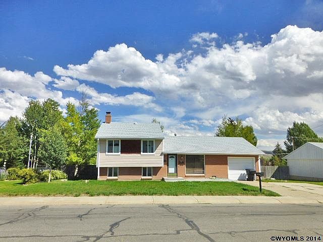 1st image of 806 3rd West Ave