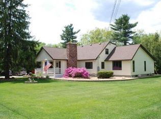 16 Rita Ave, Hudson, NH 03051