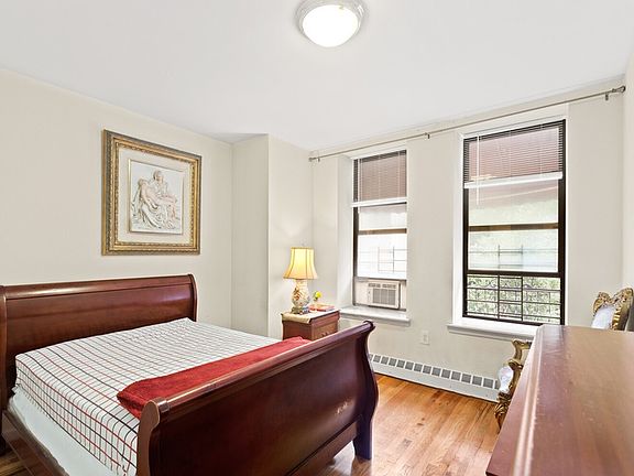 5th image of 626 W 136th St #3