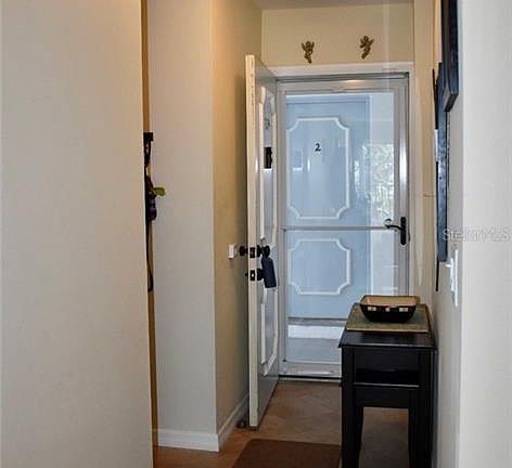 3rd image of 2060 Marilyn St APT 204