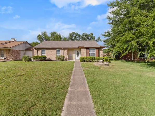 707 Shadybrook Ln, Seagoville, TX 75159