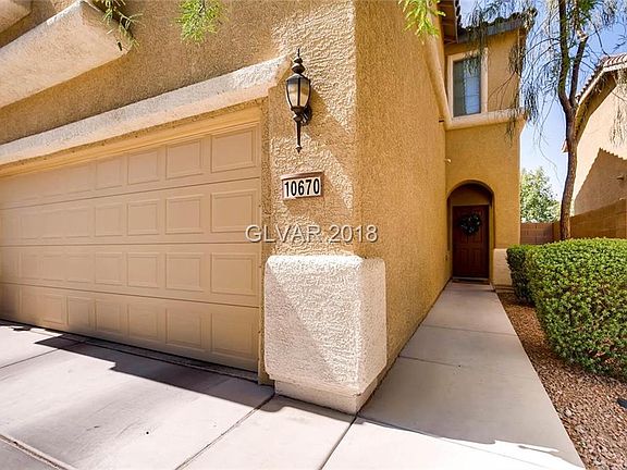 3rd image of 10670 Little Horse Creek Ave