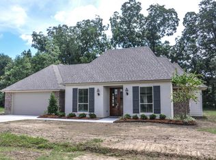 107 Wadesboro Rd, Carencro, LA 70520