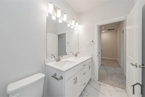 9609 Thorncrown Ln — Photo 12