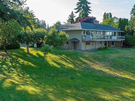 5th image of 9785 NE Norheim Way