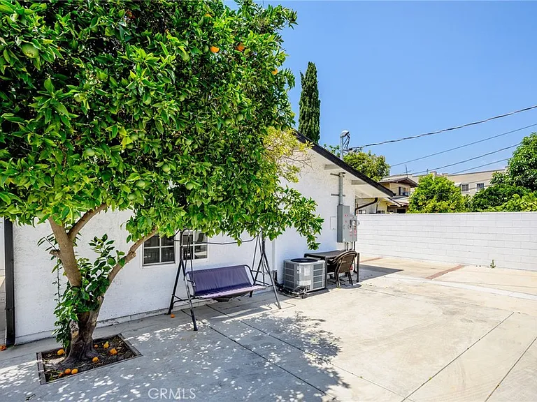1010 Mariposa St — Photo 27