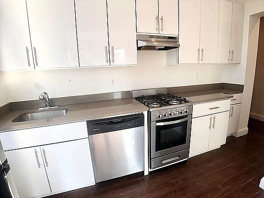 2nd image of 285 St Nicholas Ave APT 55