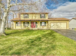 175 Crosby Ln, Rochester, NY 14612