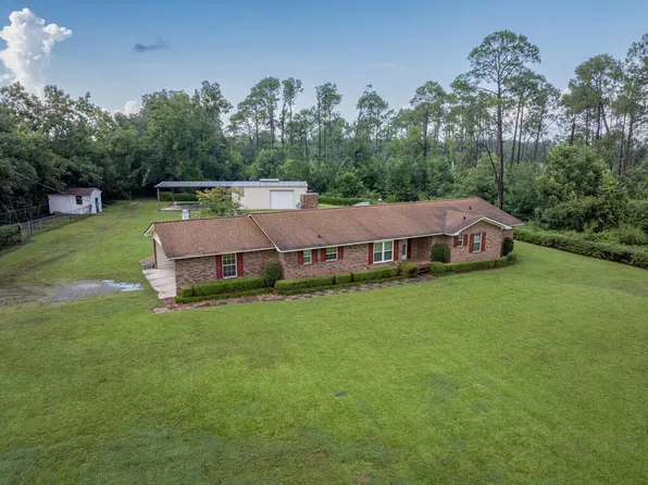 701 Quincey Batten Loop, Douglas, GA 31533
