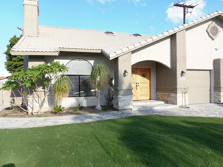 28020 Avenida Maravilla — Photo 15