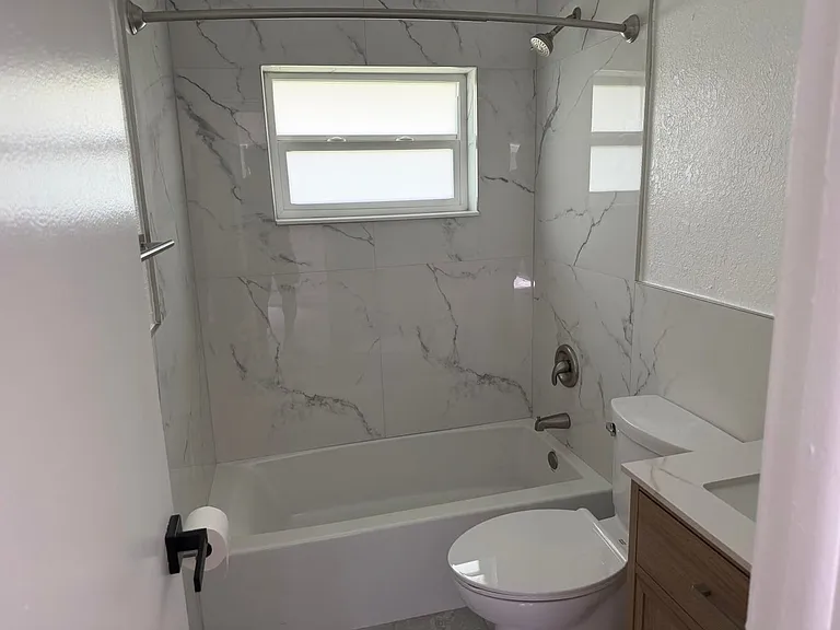 4281 NW 120th Ln — Photo 11