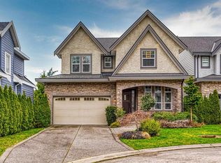 837 163a St, Surrey, BC V4A0B3