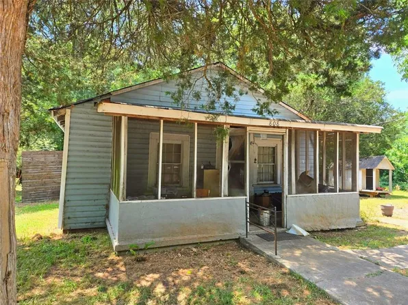 808 Davis St, Monroe, GA 30655