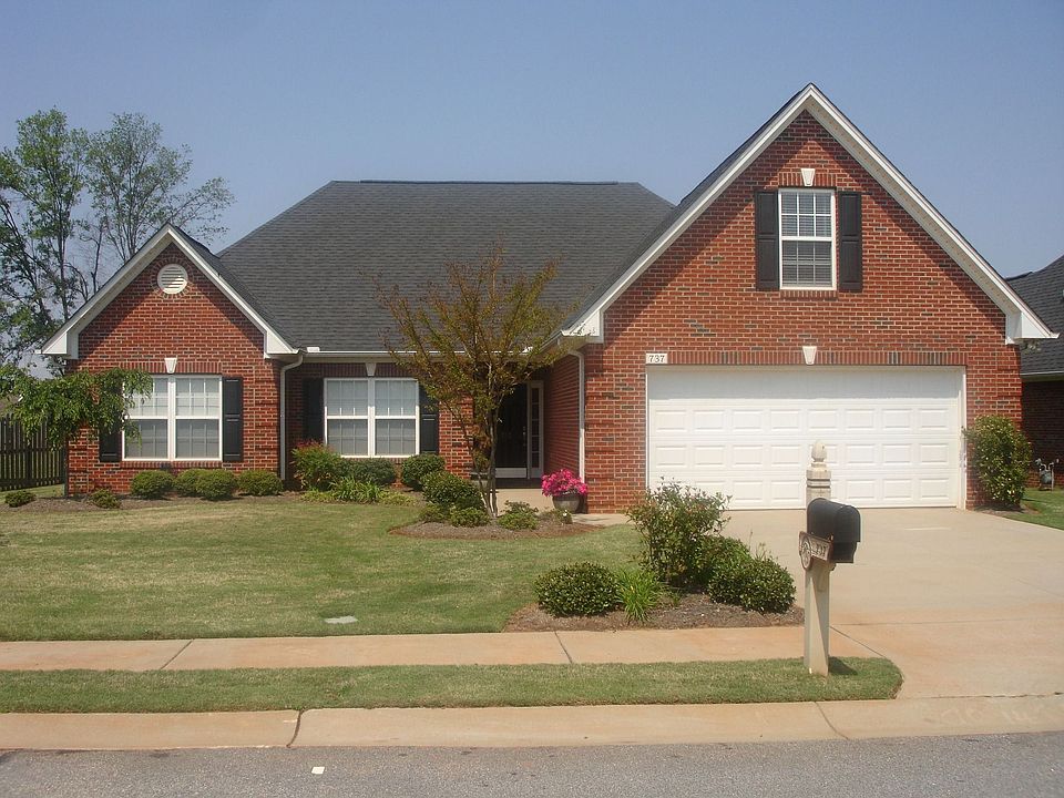 1st image of 737 Lanyon Ln