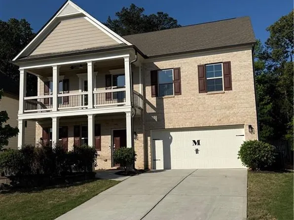 173 Pebble Pond Dr, Lilburn, GA 30047