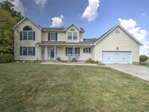 309 N Linden St, Maroa, IL 61756