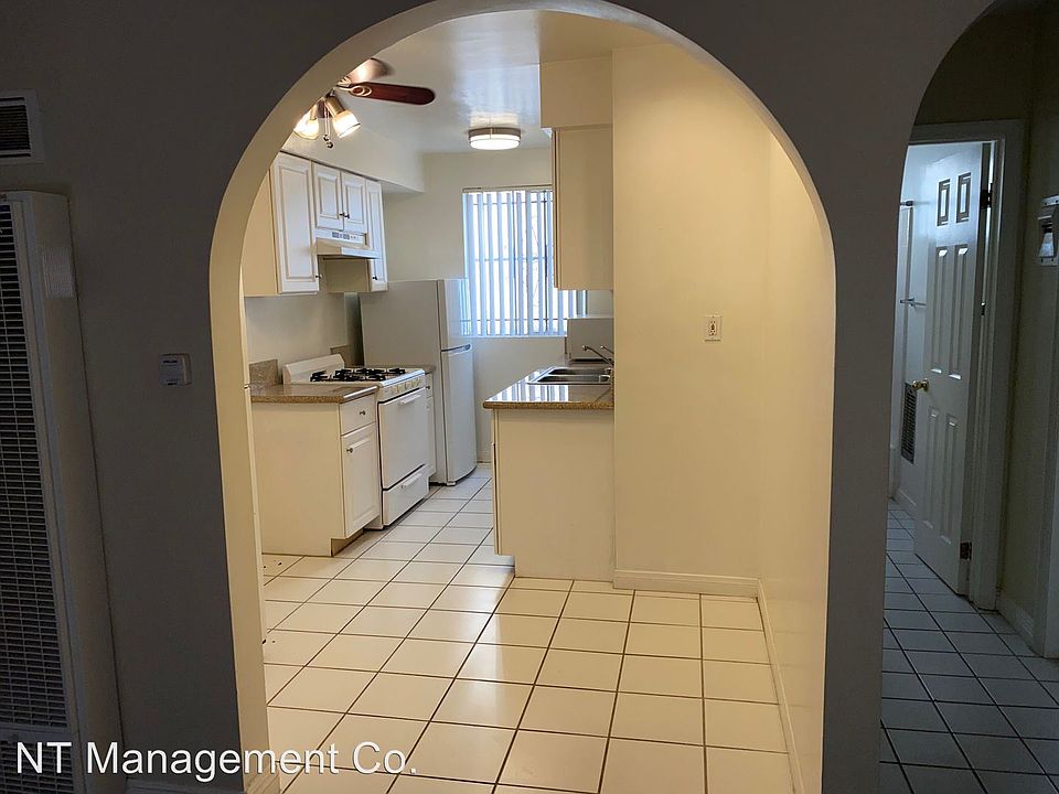 1st image of 12750 Matteson Ave APT 3