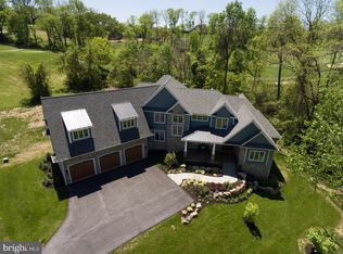 24 Pyles Mountain Ln, Avondale, PA 19311