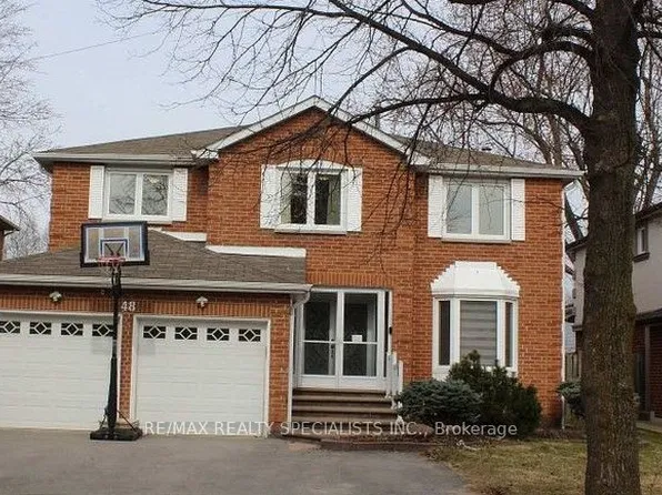 48 Howell St, Brampton, ON L6Y 3H8