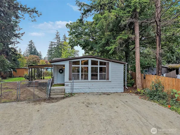22159 SE 275th CT, Maple Valley, WA 98038