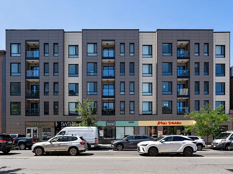 457 W Broadway #502 — Photo 35