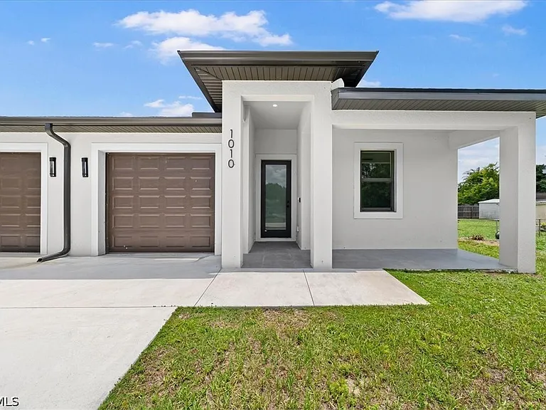 1012 Gerald Ave — Photo 8