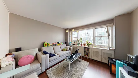 Rented by Chase Global Realty Corp