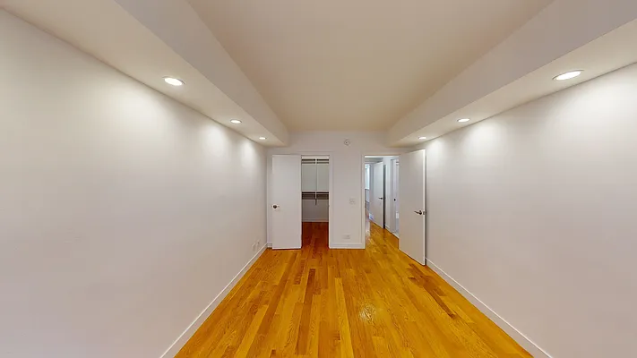Rented by AZ REALTY NYC LLC | media 8