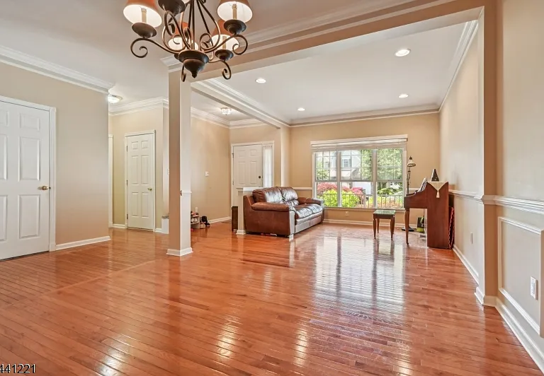233 Patriot Hill Dr — Photo 3