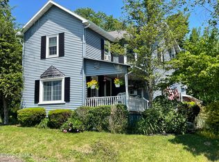 637 Fowlersville Rd, Bloomsburg, PA 17815