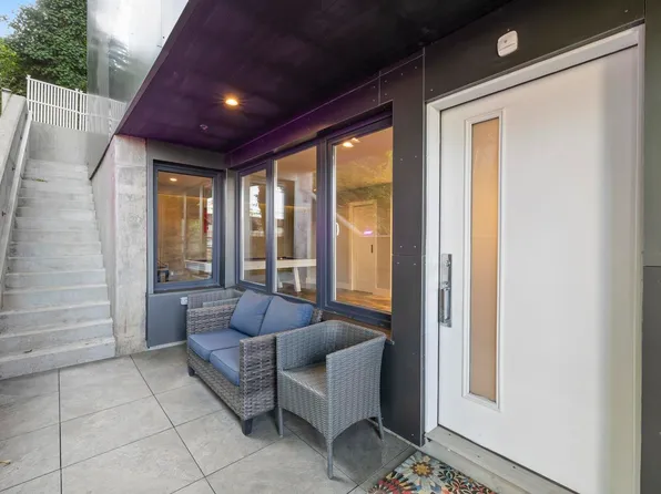 1076 River Road image 17 of 40