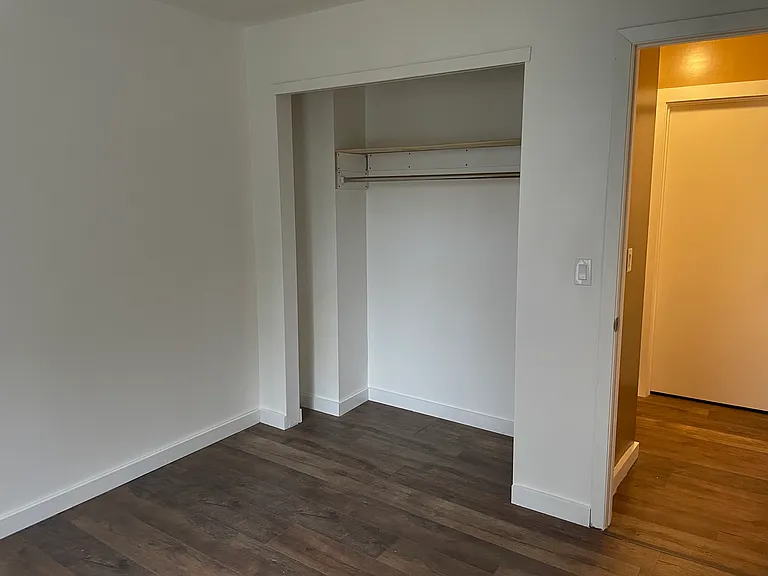 6807 Brockland Dr — Photo 3