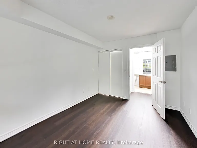 761 Bay St #313 — Photo 11