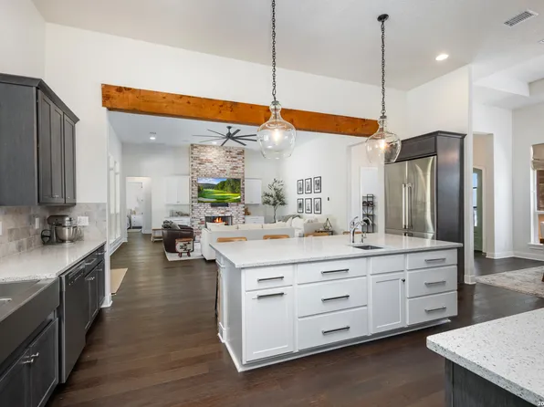 117 Sabella, Spring Branch, TX 78070
