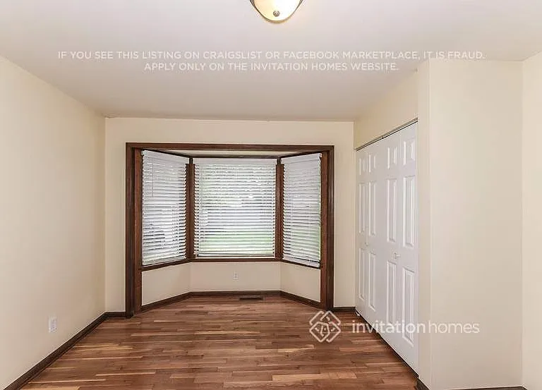 2915 188th Pl — Photo 7