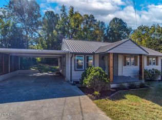 332 Sarvis Dr, Knoxville, TN 37920