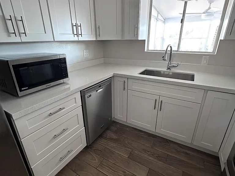 New cabinets and countertop