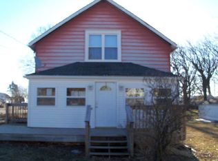 N596 Pleasant St, Lake Geneva, WI 53147